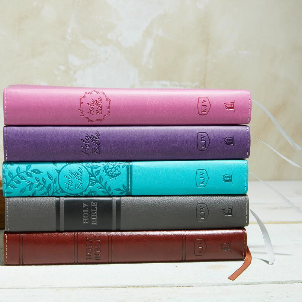 KJV, Deluxe Gift Bible, Red Letter Edition, Comfort Print - Image 27