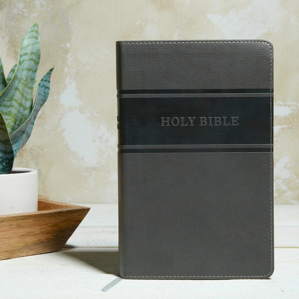 KJV, Deluxe Gift Bible, Red Letter Edition, Comfort Print - Image 8