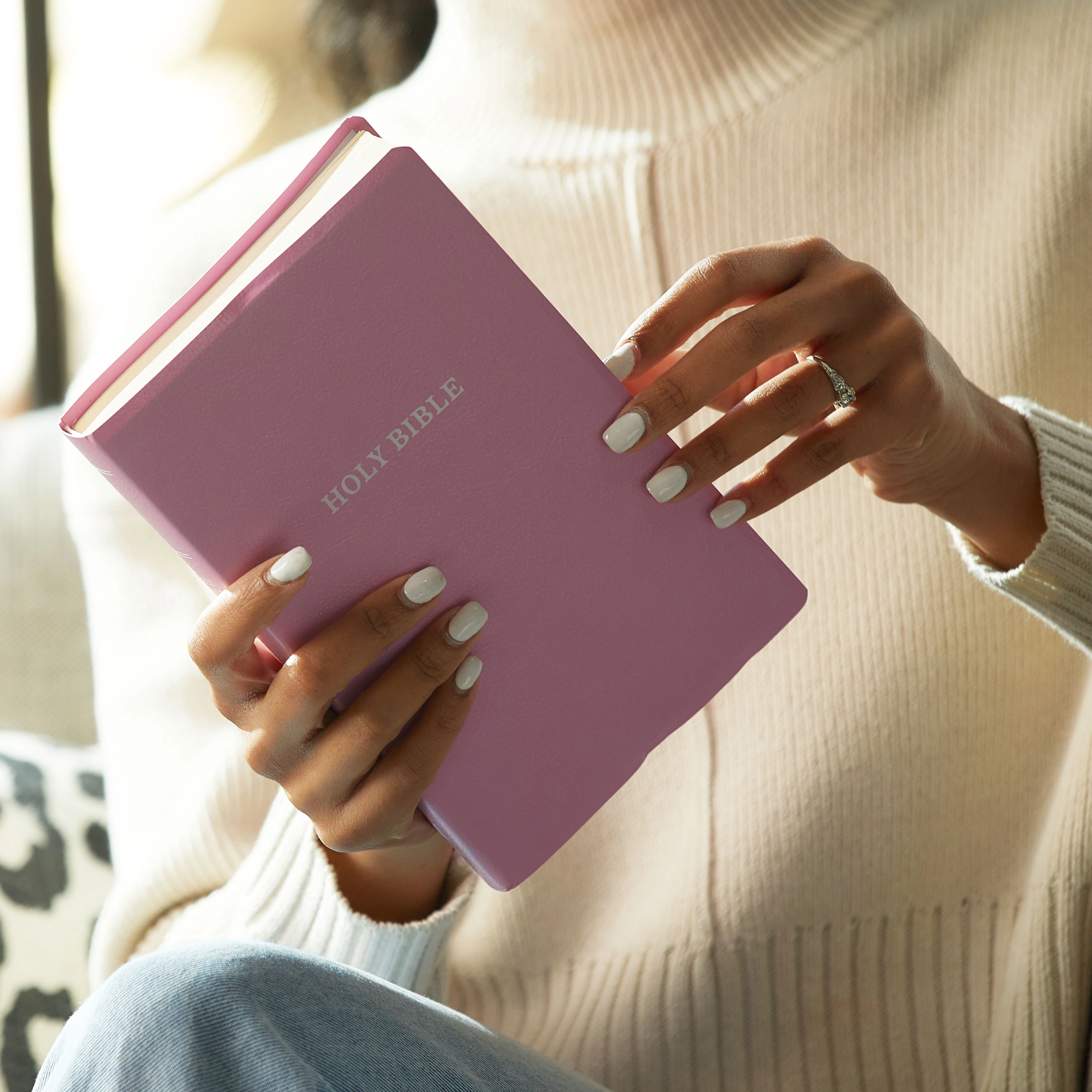 KJV, Gift and Award Bible, Red Letter Edition, Comfort Print - Image 12