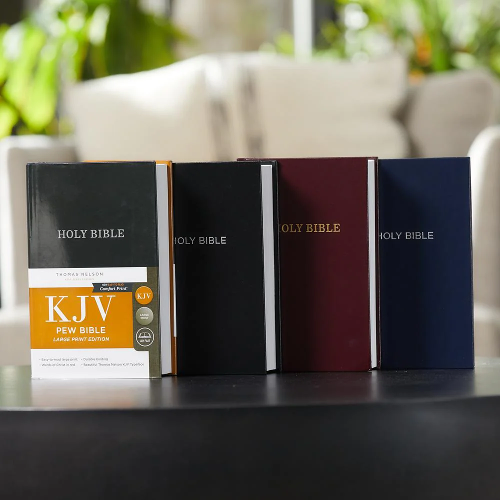 KJV, Pew Bible, Large Print, Red Letter Edition, Comfort Print: Holy Bible, King James Version - Image 5