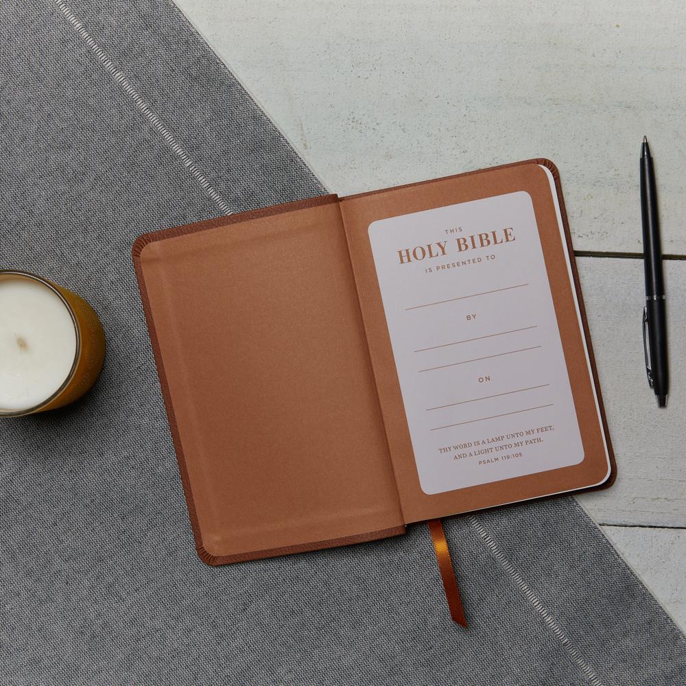 KJV, Value Thinline Bible, Compact, Red Letter, Comfort Print - Image 20