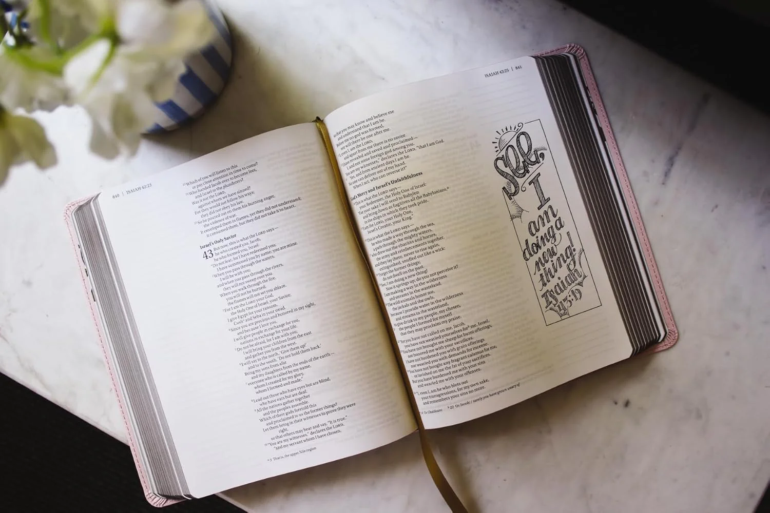 NIV, Beautiful Word Coloring Bible: Hundreds of Verses to Color - Image 28