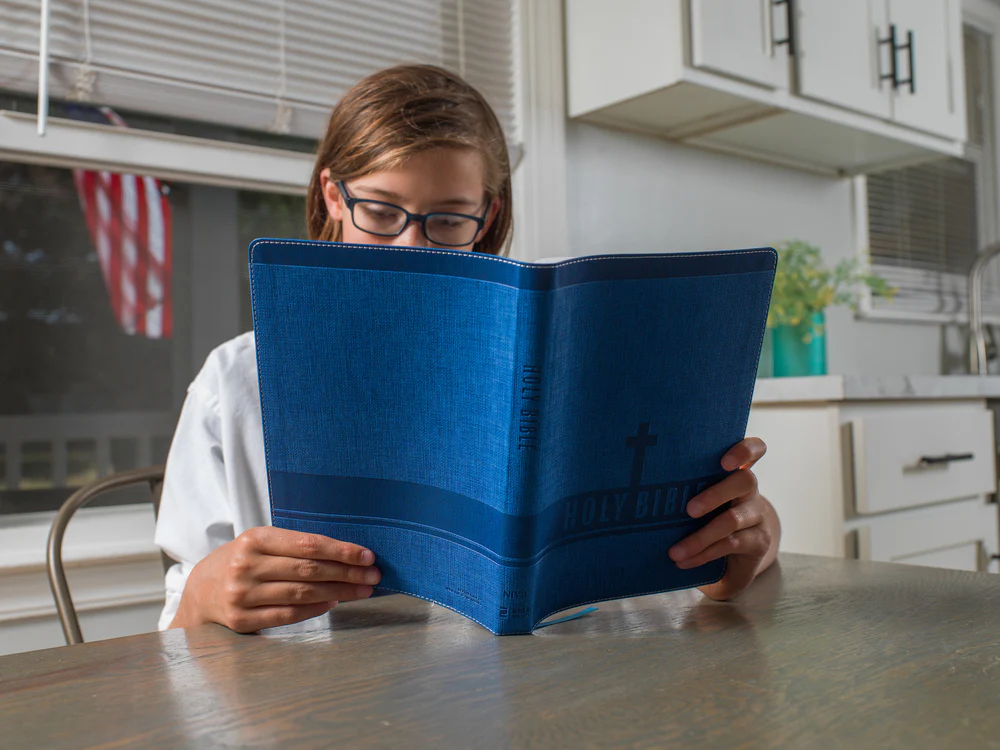 NIV, Bible for Kids, Large Print, Red Letter Edition, Comfort Print: Thinline Edition - Image 7