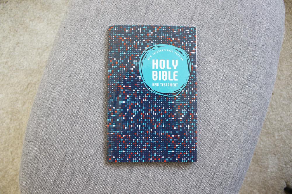 NIV, Outreach New Testament for Kids, Paperback - Image 44