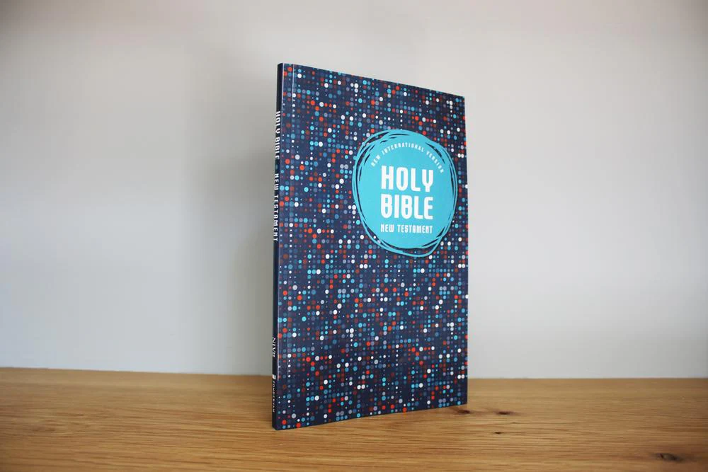 NIV, Outreach New Testament for Kids, Paperback - Image 45