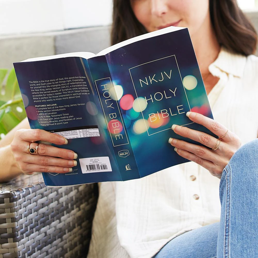 NKJV, Value Outreach Bible: Holy Bible, New King James Version - Image 5